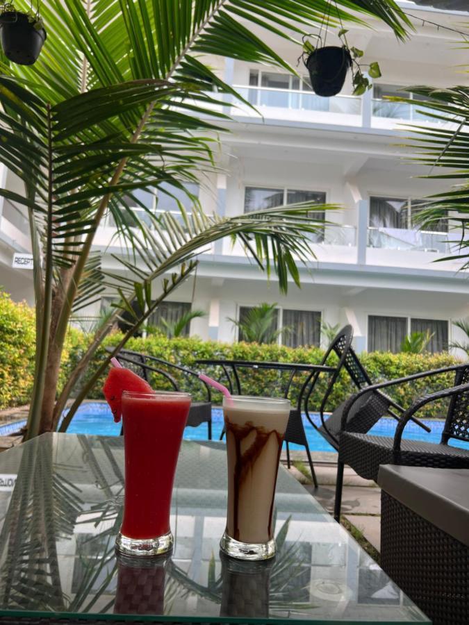 La Vera Boutique Hotel, Мандрем Екстериор снимка